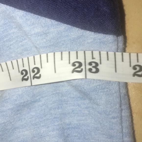 Vineyard vines shirt - Picture 6 of 7